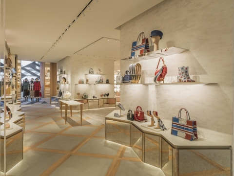 Luxury Shopping in Paris: Dior 30 Avenue Montaigne and Champs