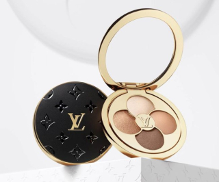 Palette d’ombres à paupières La Beauté Louis Vuitton en écrin noir et or
